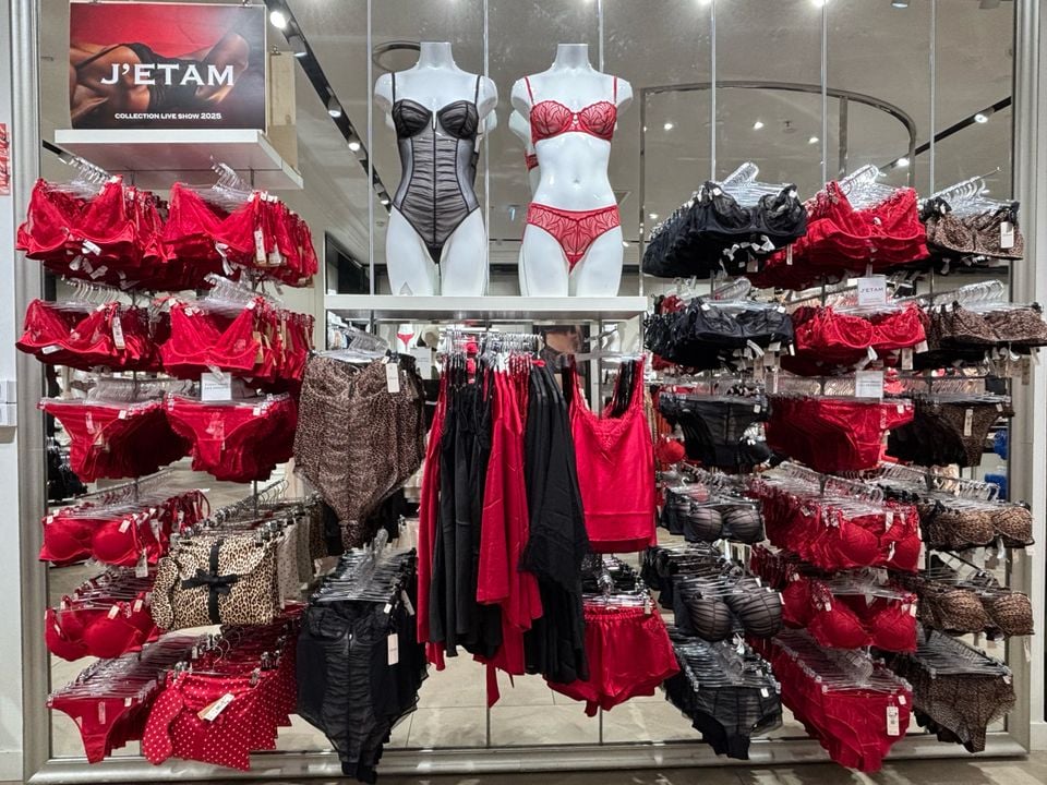 Etam Lingerie et Prêt-à-porter 1